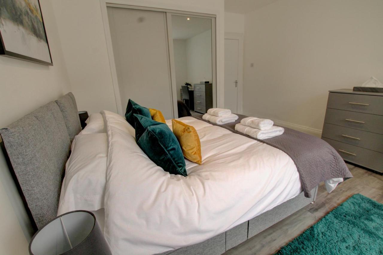 דאנדי Bright & Stylish Apartment מראה חיצוני תמונה